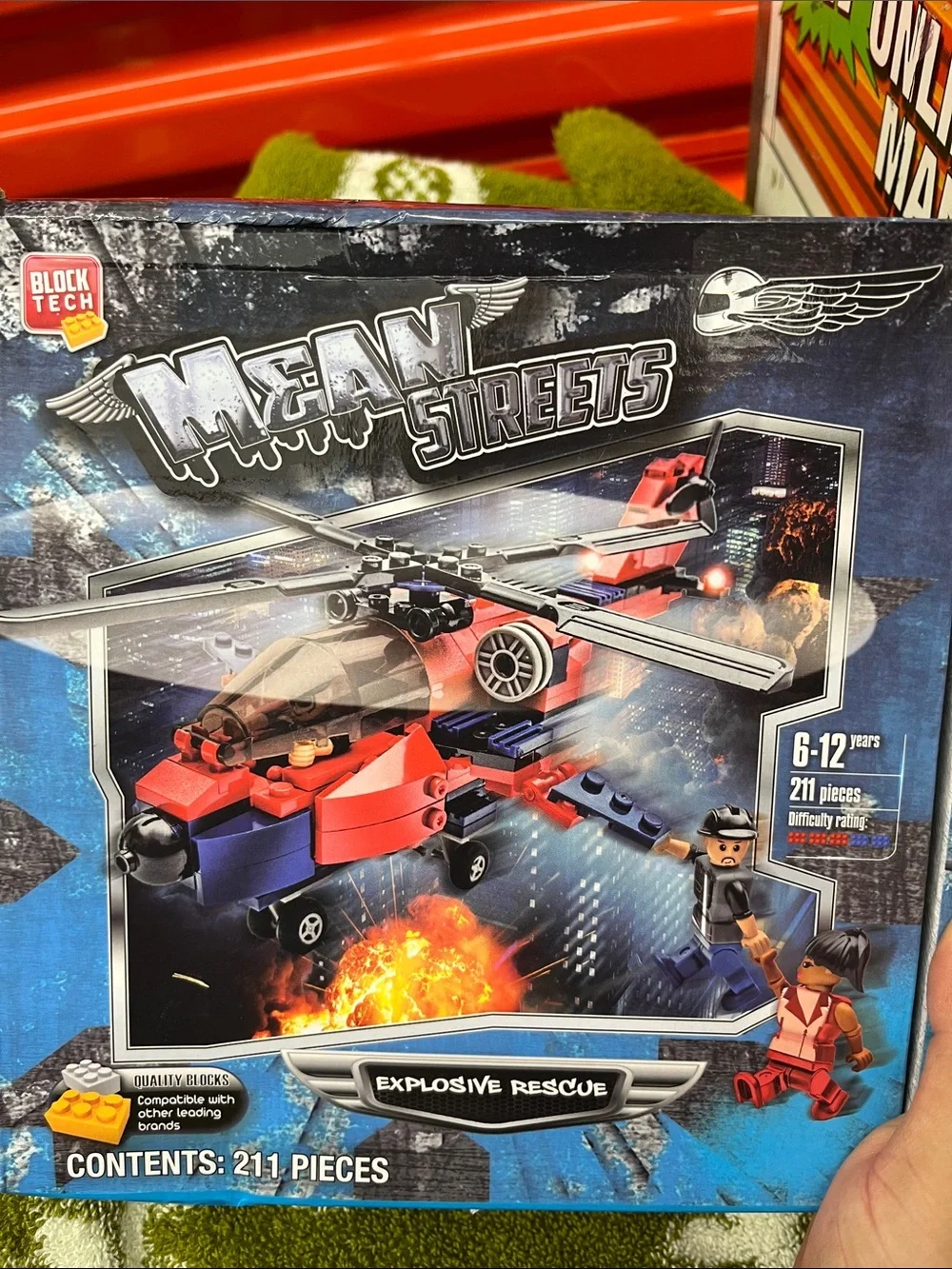 Mean Streets Rescue Helicopter Building Set - Red and Black